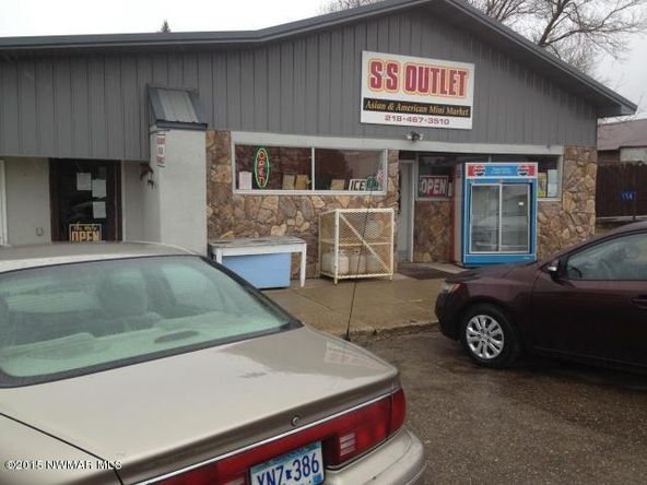 SS Outlet: 154 Centerline Rd N, Solway, MN 56678